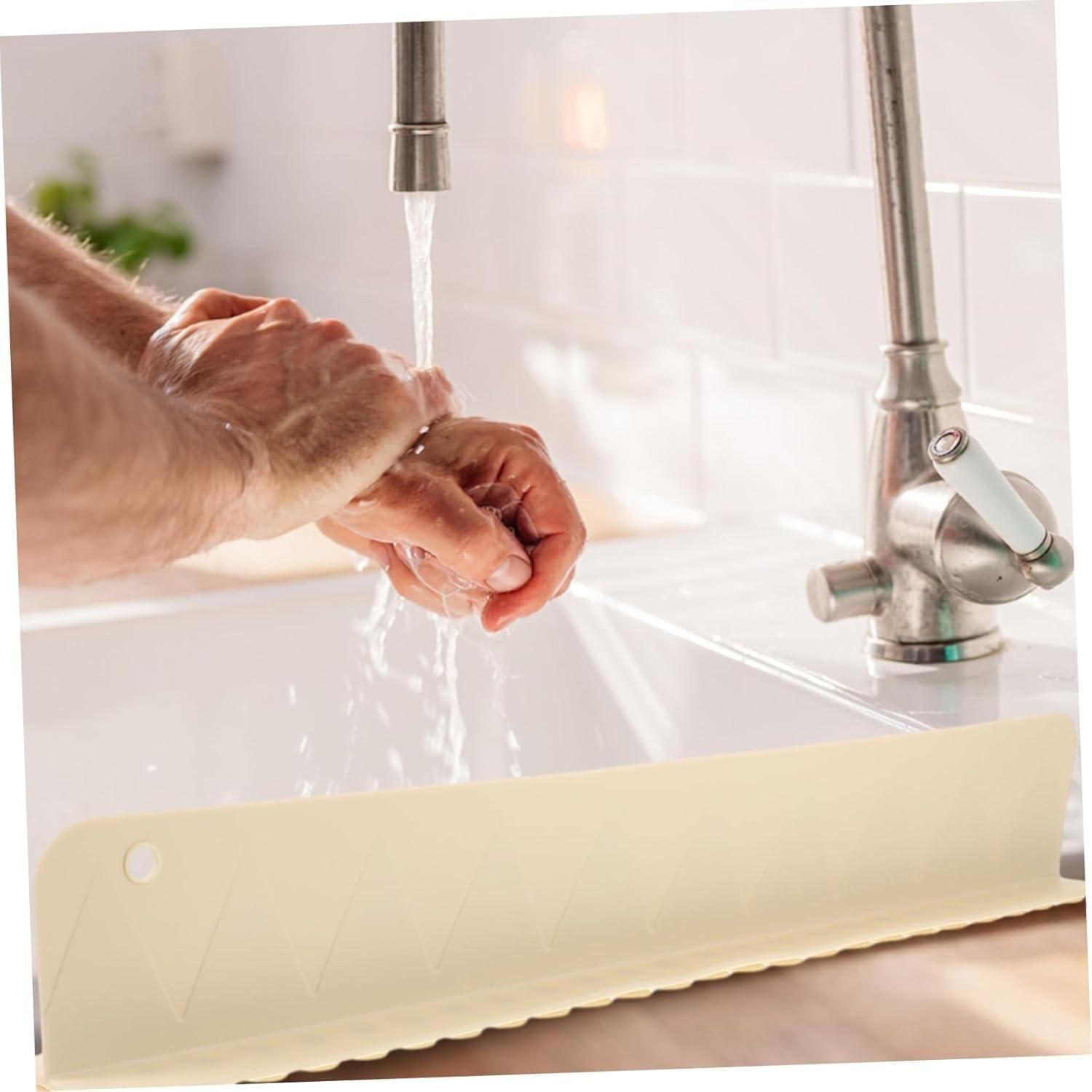 Silicone Anti-Splash Guard ( Buy 1 get 1 Free )