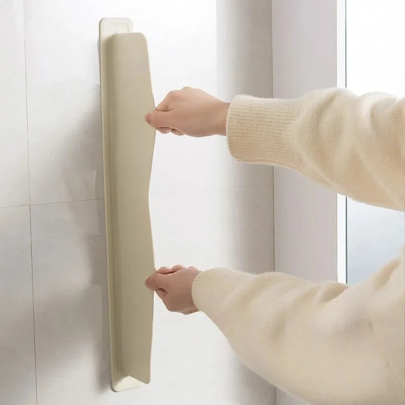 Silicone Anti-Splash Guard ( Buy 1 get 1 Free )